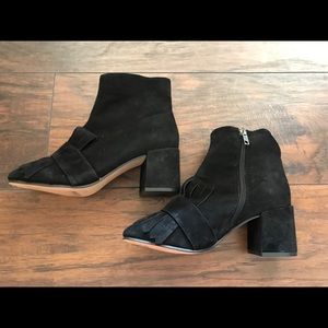 Steven by Steve Madden Black Suede bootie